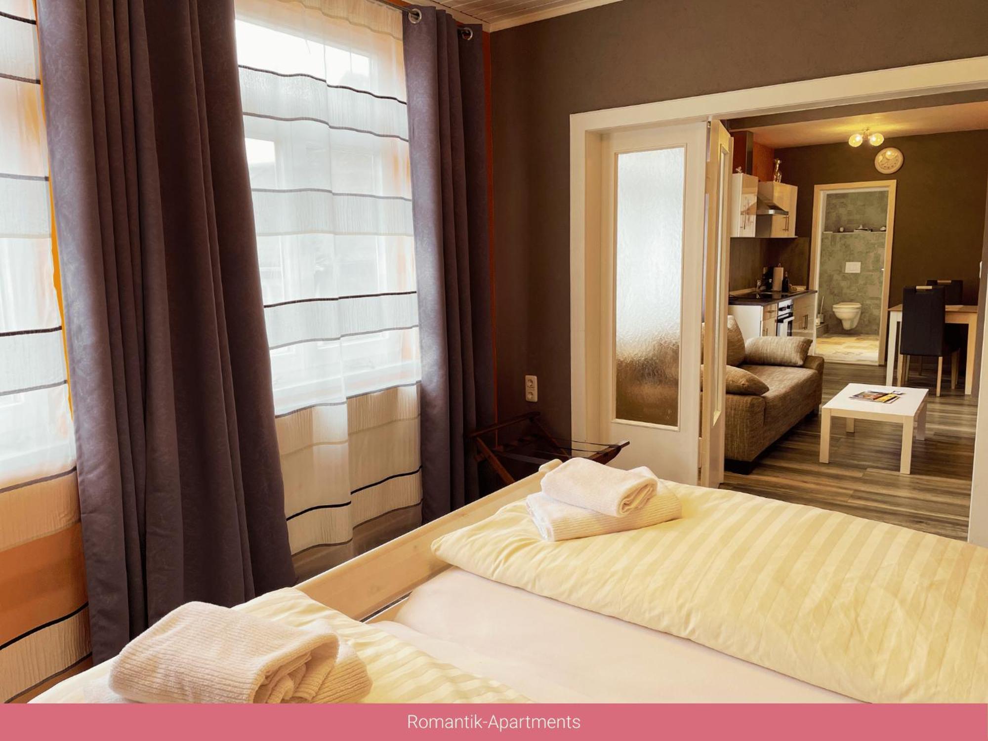 Trattoria & Apartments - Casa Da Enzo Goslar Quarto foto